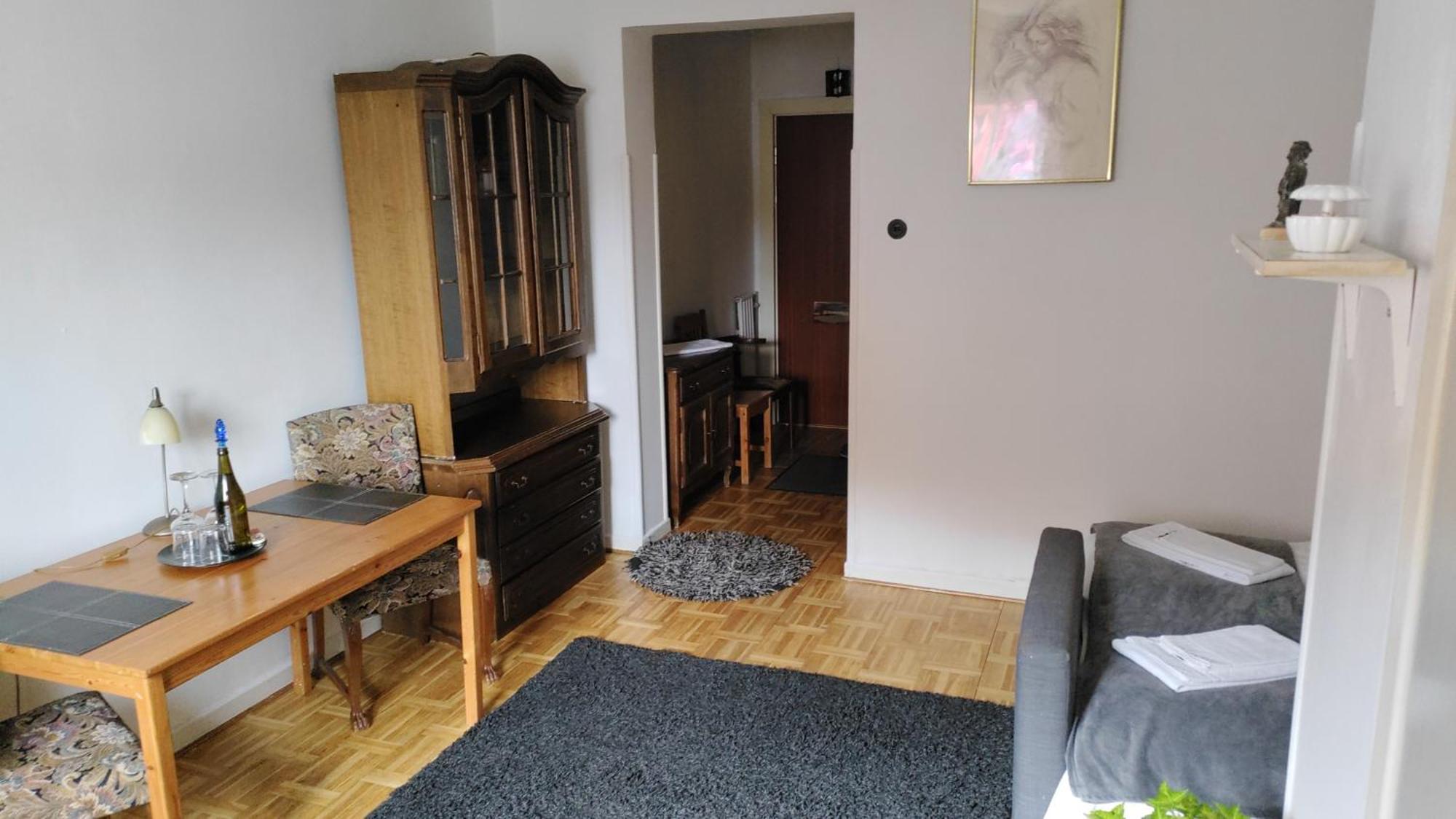 Full Apartment Малмьо Екстериор снимка